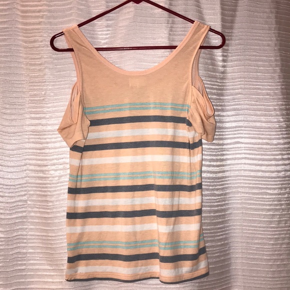 🍭 Cold shoulder striped top - Picture 4 of 4
